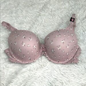 Victoria’s Secret bra